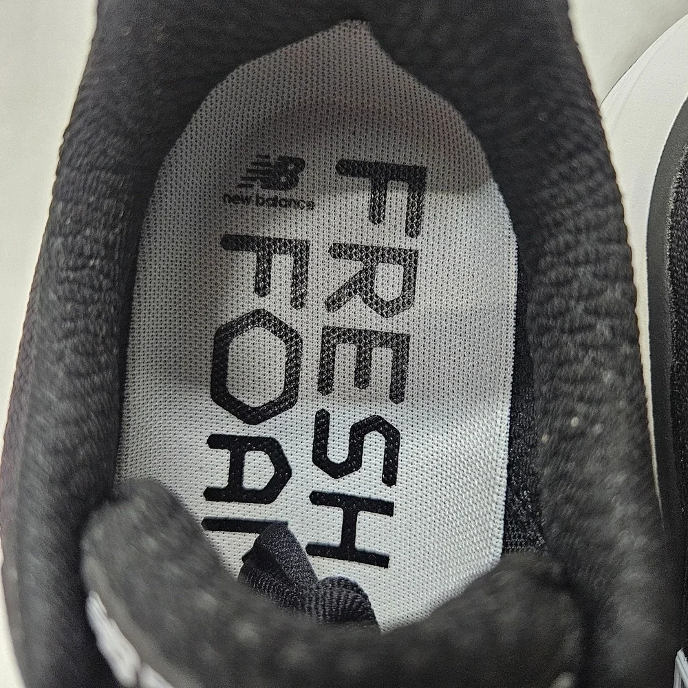 New Balance Fresh Foam X More v6 Running Shoes WMORGR6 Black White Women Size 7 - Picture 9 of 9